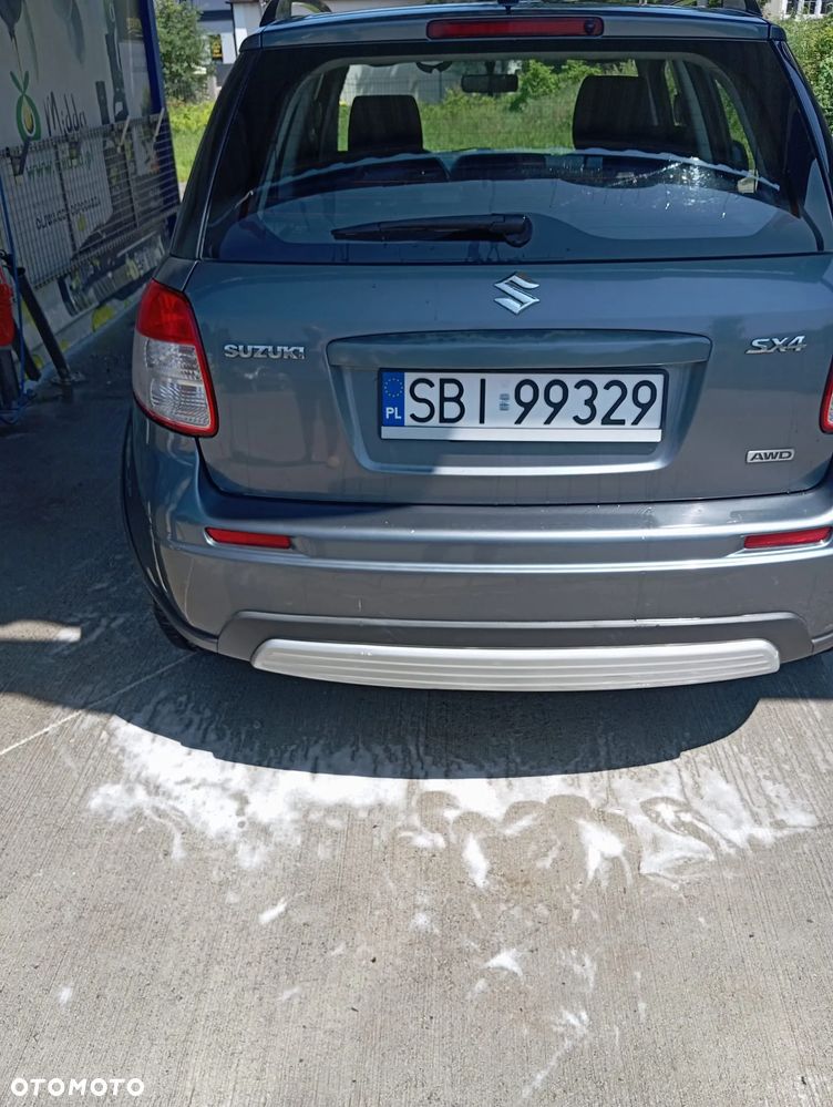 Suzuki SX4 2.0 4WD - 13