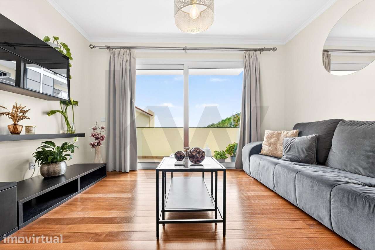Apartamento T2 com varanda em zona tranquila – Caniço - Grande imagem: 5/36