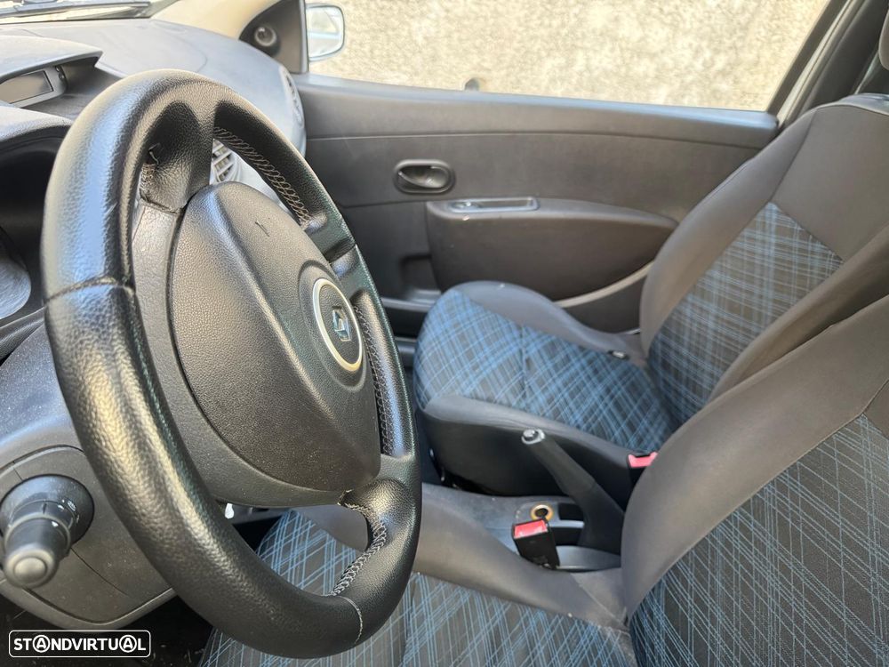 Renault Clio 1.5 dCi Pack - 5