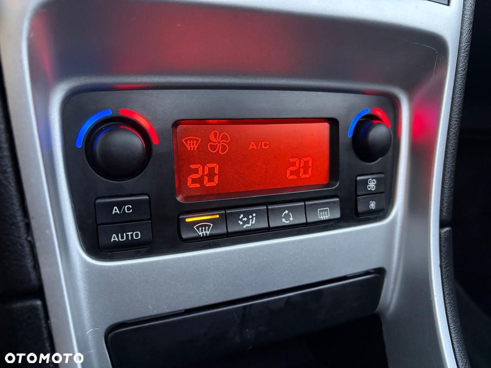 Peugeot 307 CC 135 Tendance - 27