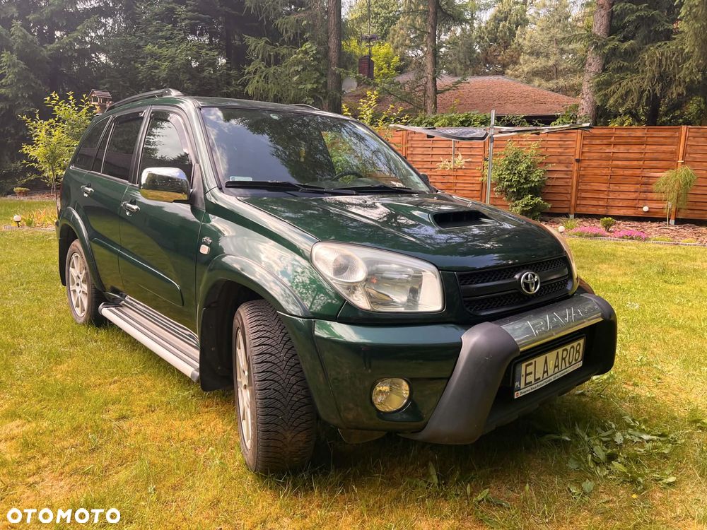 Toyota RAV4 - 1