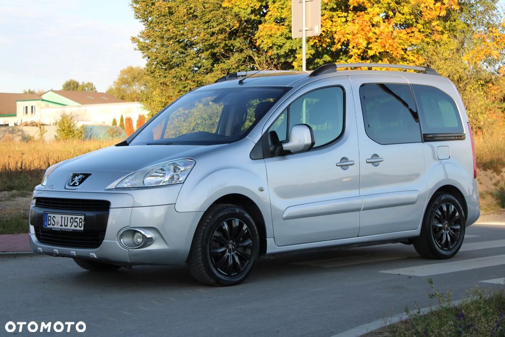 Peugeot Partner 2009 photo 2