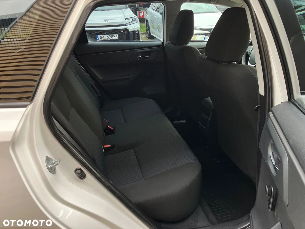 Toyota Auris 1.6 Active - 15