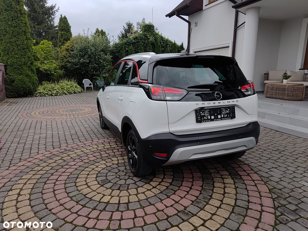 Opel Crossland X 1.2 T Design Line S&S - 4