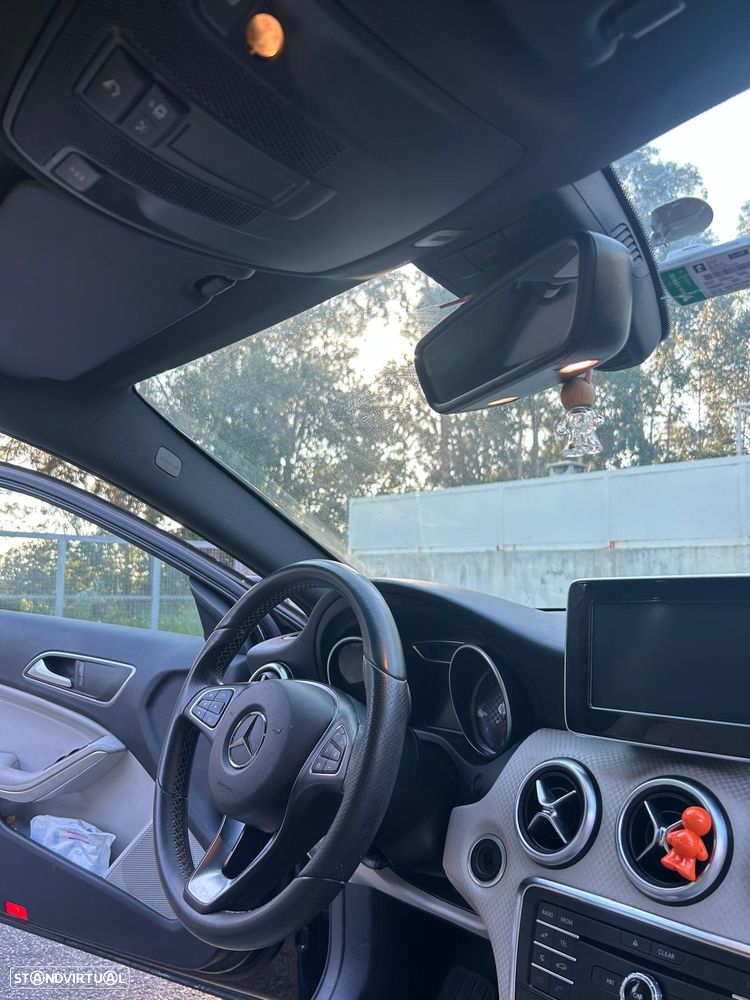 Mercedes-Benz A 180 d - 12