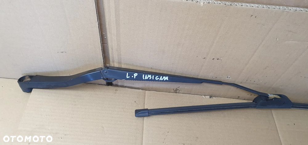 Ramie wycieraczki lewy przód wycieraczka lewa Opel Insignia A 13227398 - 2