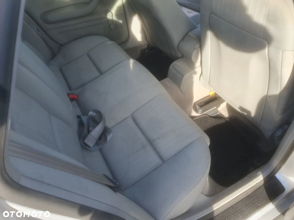 Audi A4 Limousine - 18