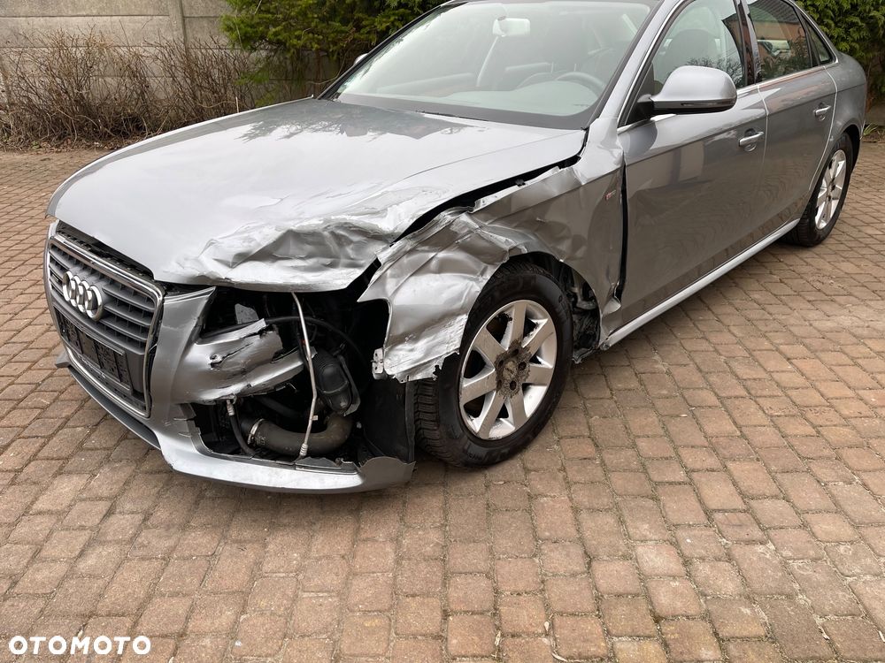 Audi A4 Limousine 2.0 TDI DPF quattro S line Sportpaket (plus) - 6