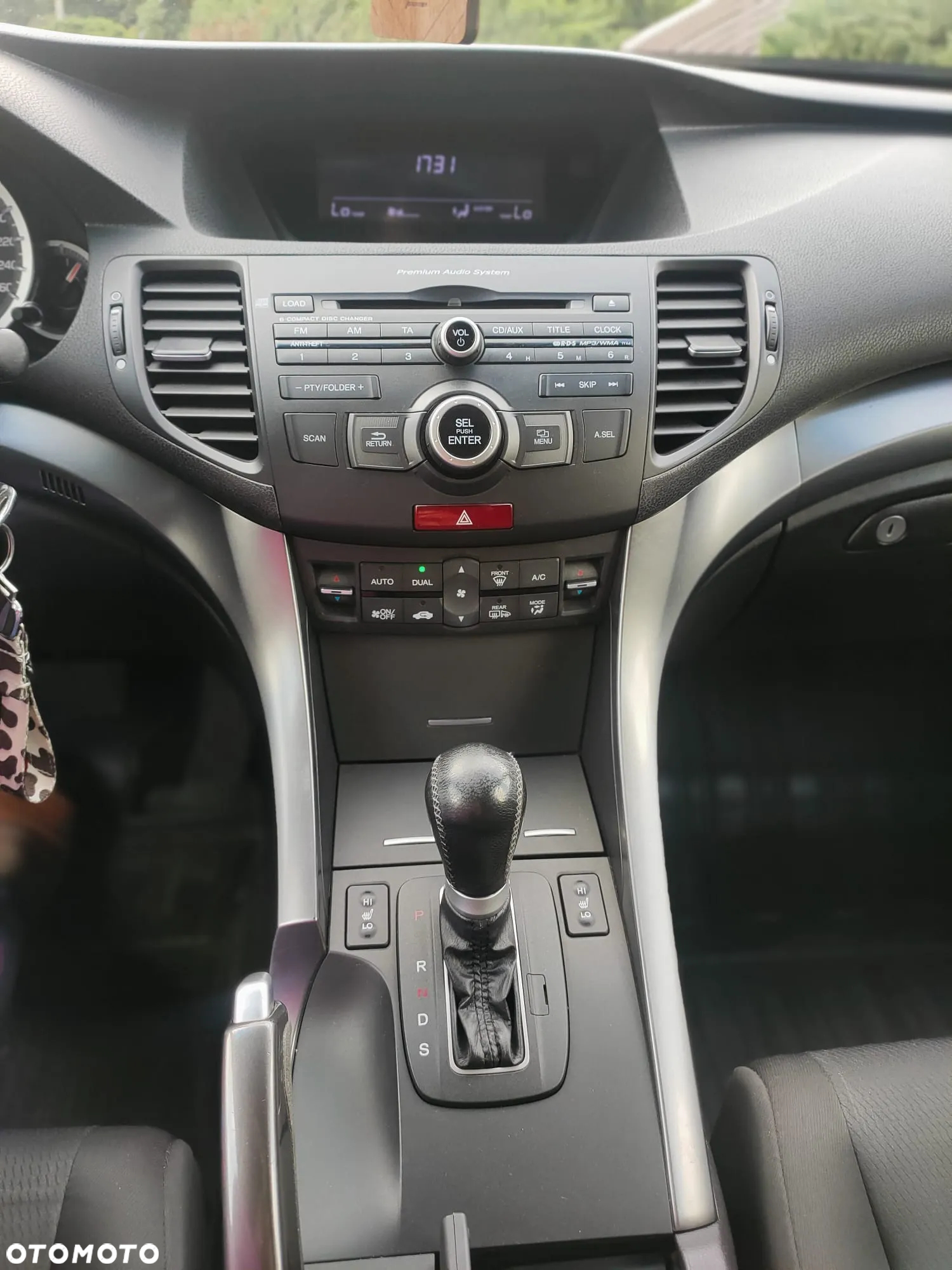Honda Accord 2.0 Executive - 10