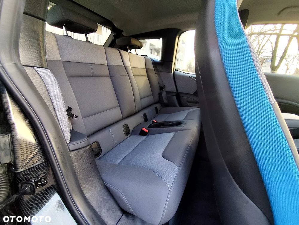BMW i3 (120 Ah) - 13