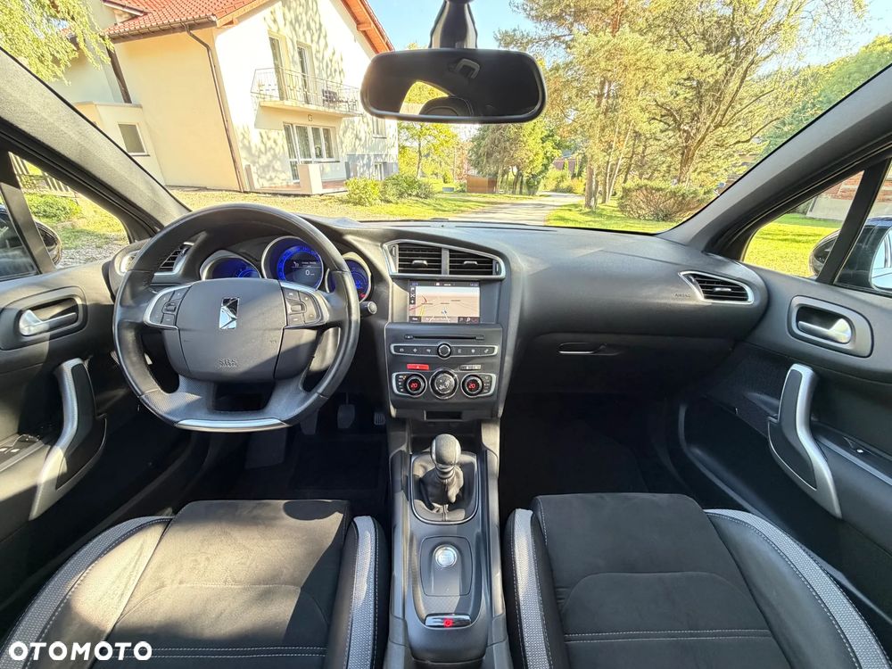 Citroën DS4 PureTech 130 Stop&Start SoChic - 19