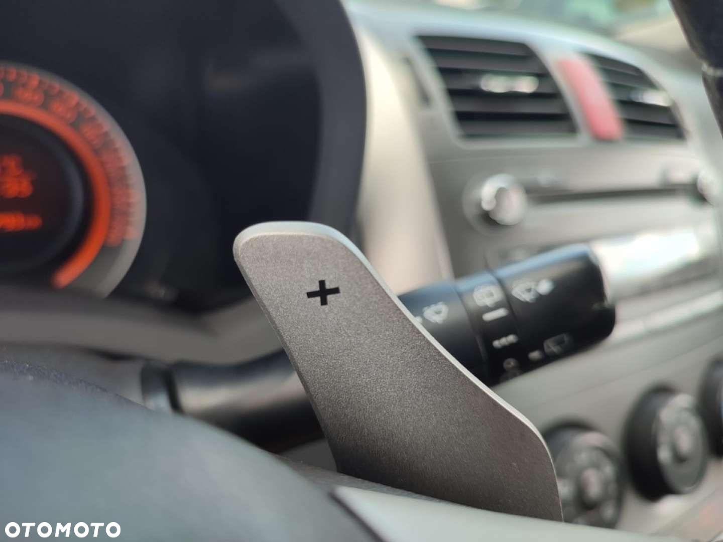 Toyota Auris - 15