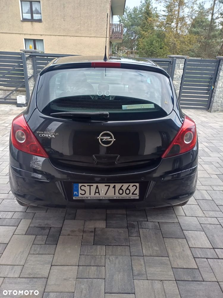 Opel Corsa 1.4 16V Cosmo - 10