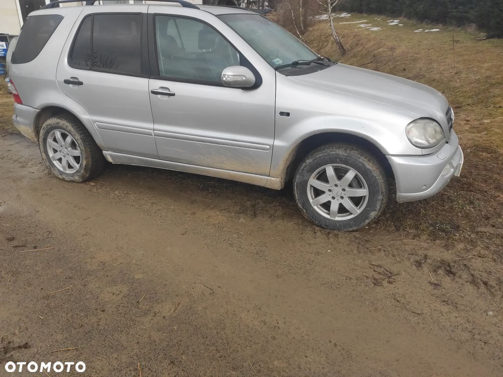 Mercedes-Benz ML 270 CDI Inspiration - 2