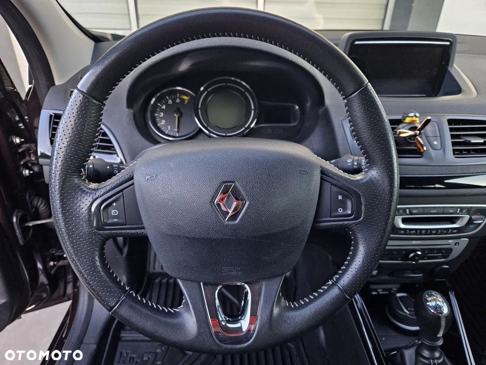 Renault Megane ENERGY TCe 115 Start & Stop LIMITED - 13