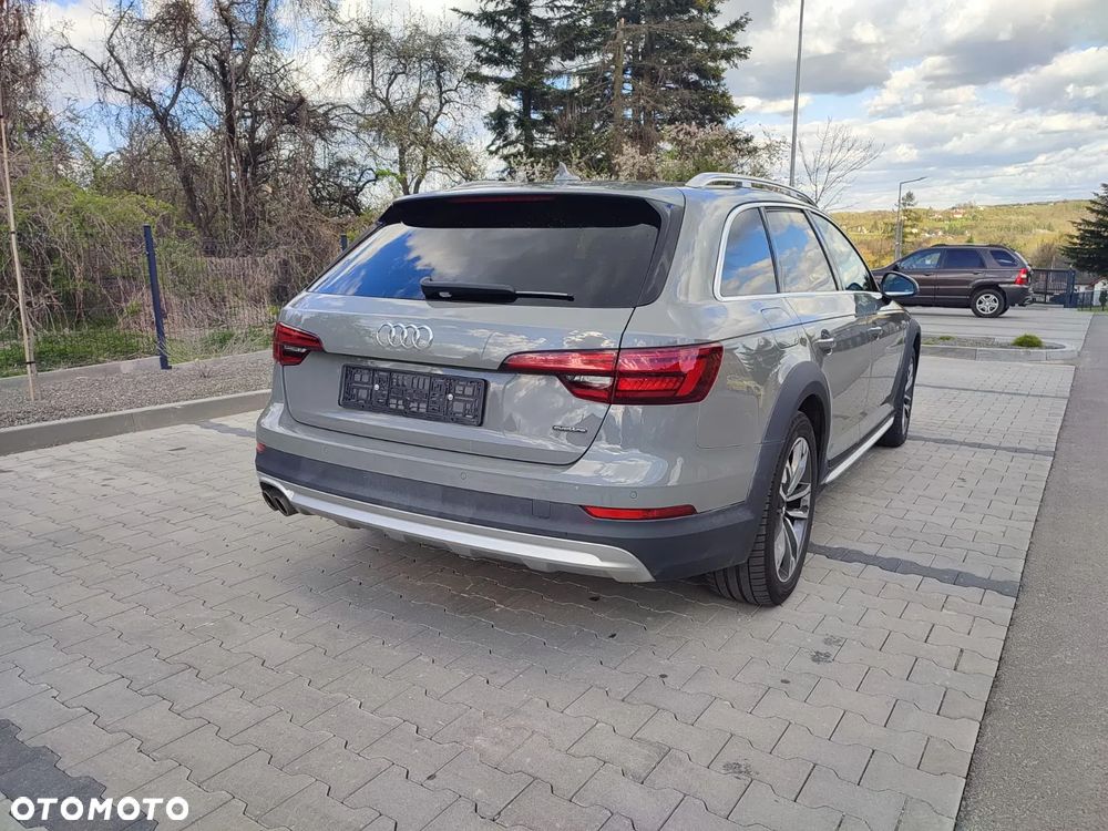 Audi A4 Allroad 2.0 TDI Quattro S tronic - 4