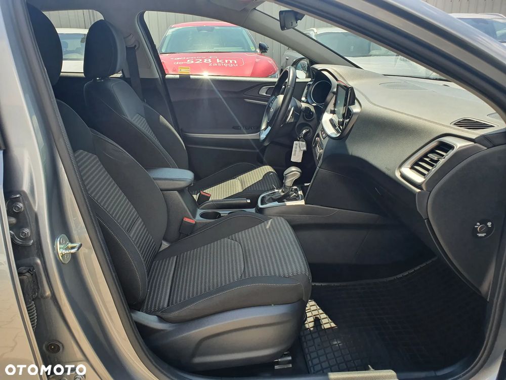 Kia XCeed 1.5 T-GDI M DCT - 26