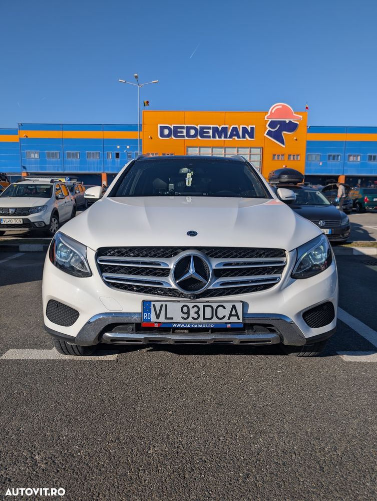Mercedes-Benz GLC 300 4Matic 9G-TRONIC Exclusive - 2