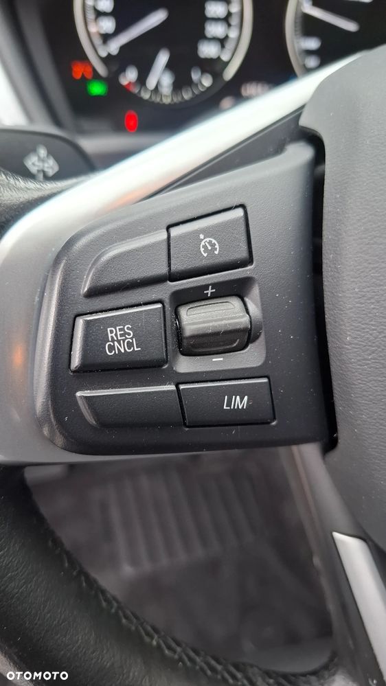 BMW X1 sDrive18i Advantage - 22