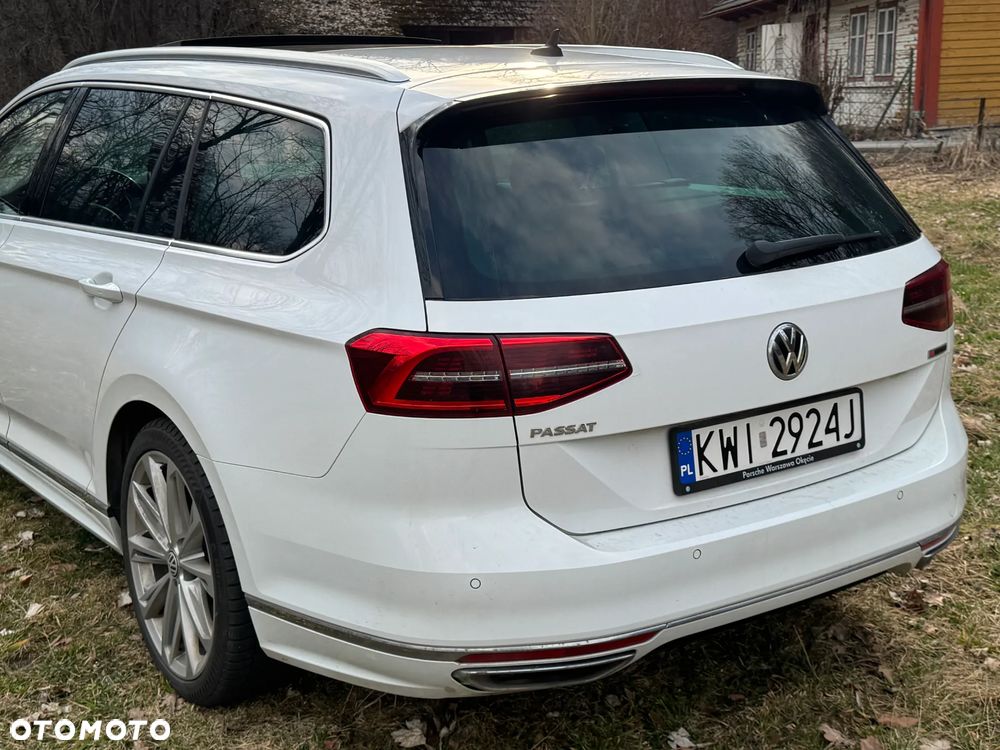 Volkswagen Passat 2.0 TSI 4Mot Highline DSG - 4