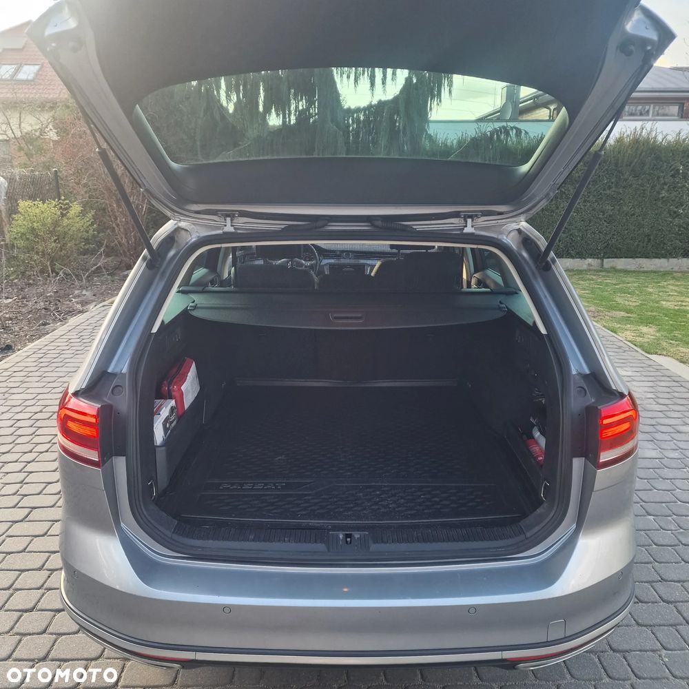 Volkswagen Passat Alltrack 2.0 TDI SCR 4Motion DSG - 10
