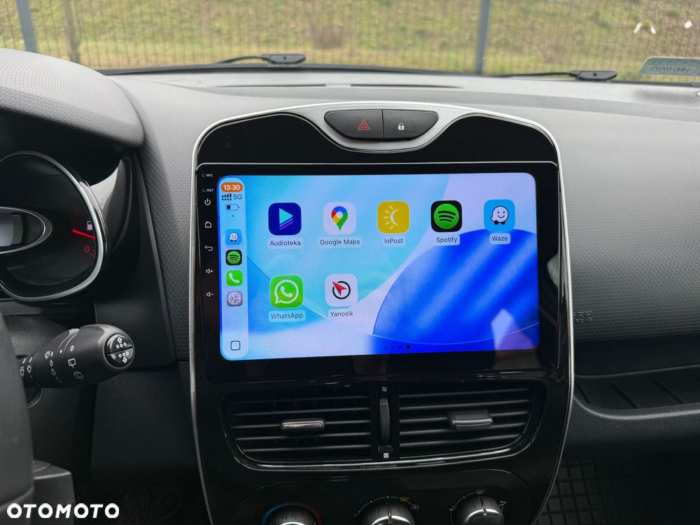 Renault Clio 1.2 16V Alize - 17