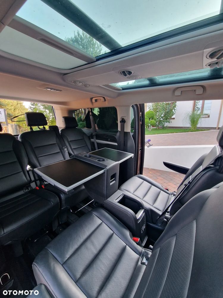 Peugeot Traveller 2.0 BlueHDi Long Business - 21
