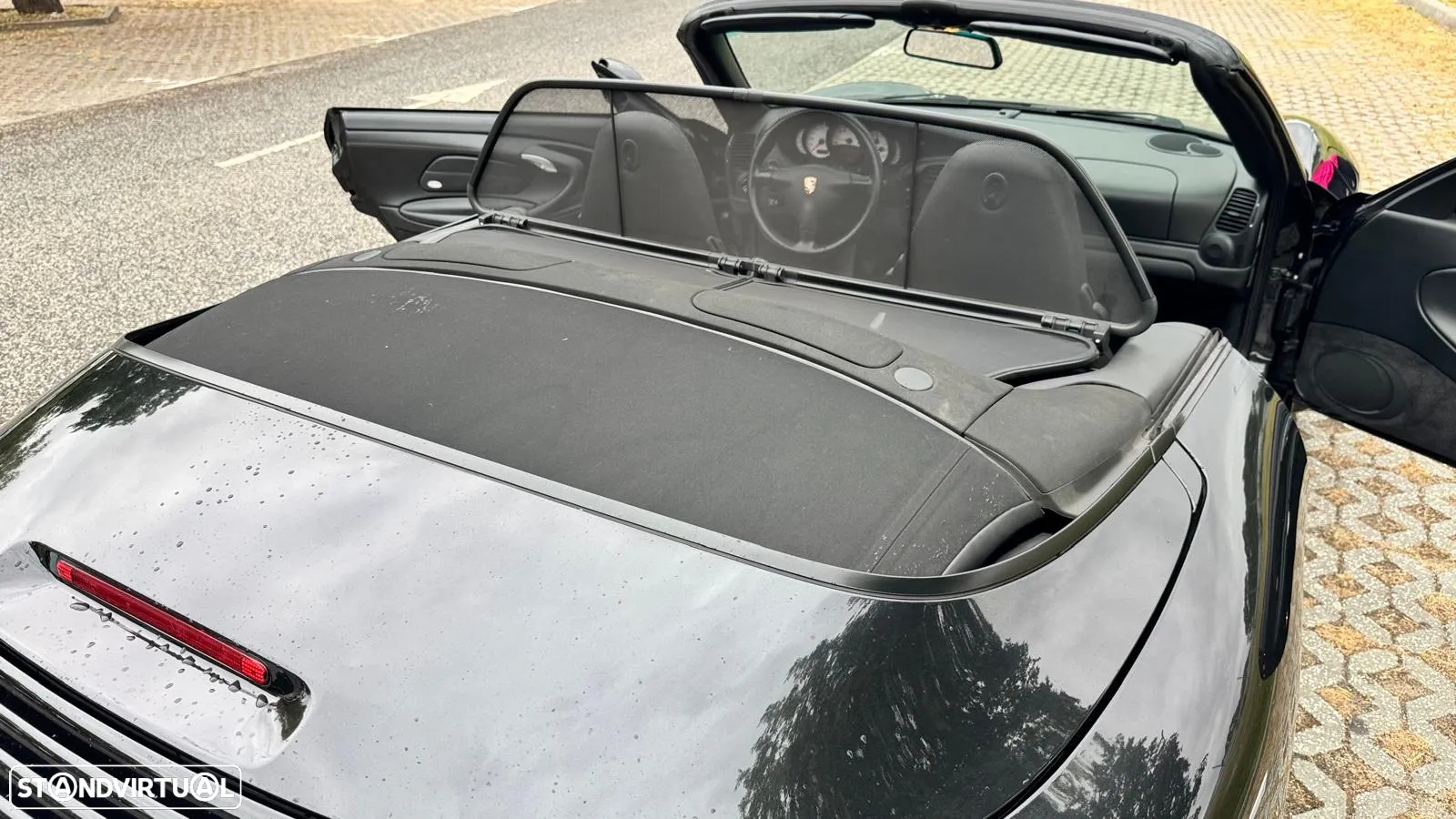 Porsche 911 (996) Carrera 4 - 57