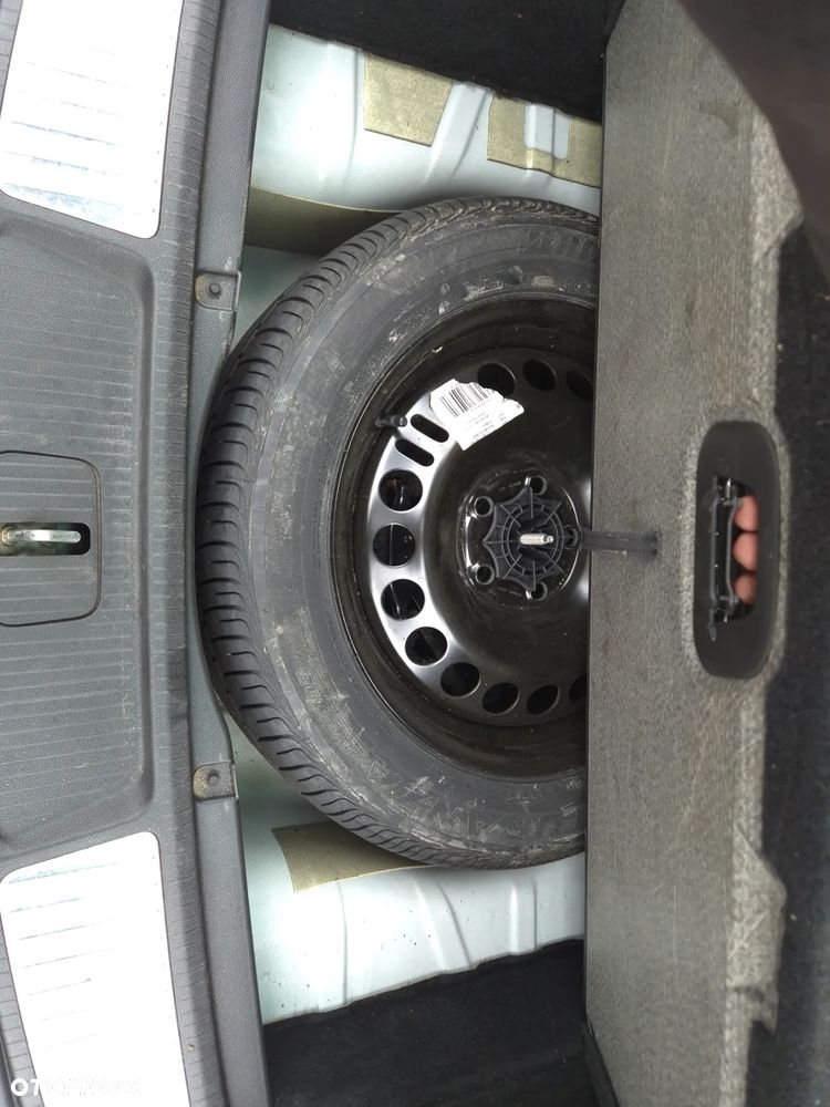 Opel Insignia 1.6 SIDI Turbo Business Edition - 19