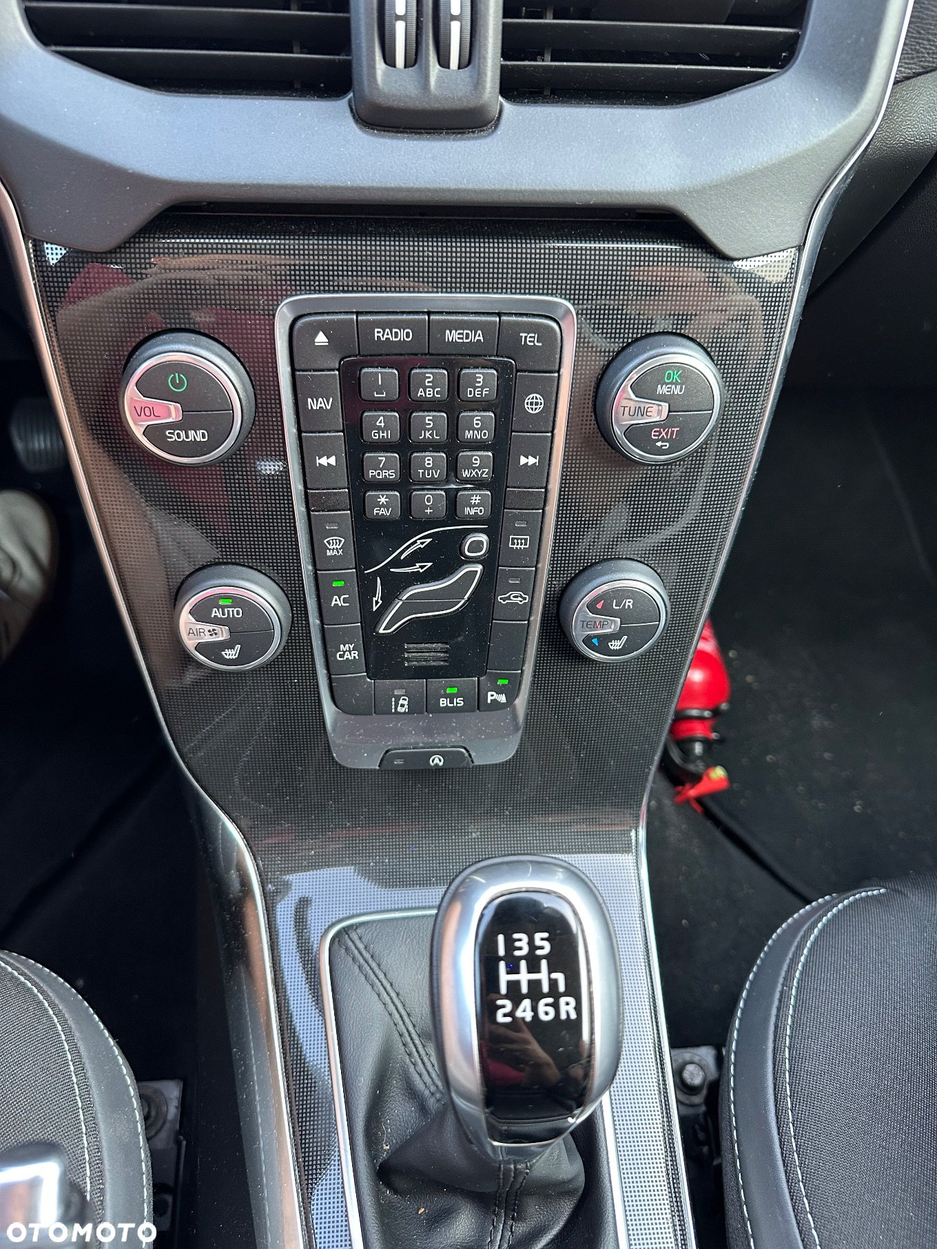 Volvo V40 D2 Drive-E Summum - 17