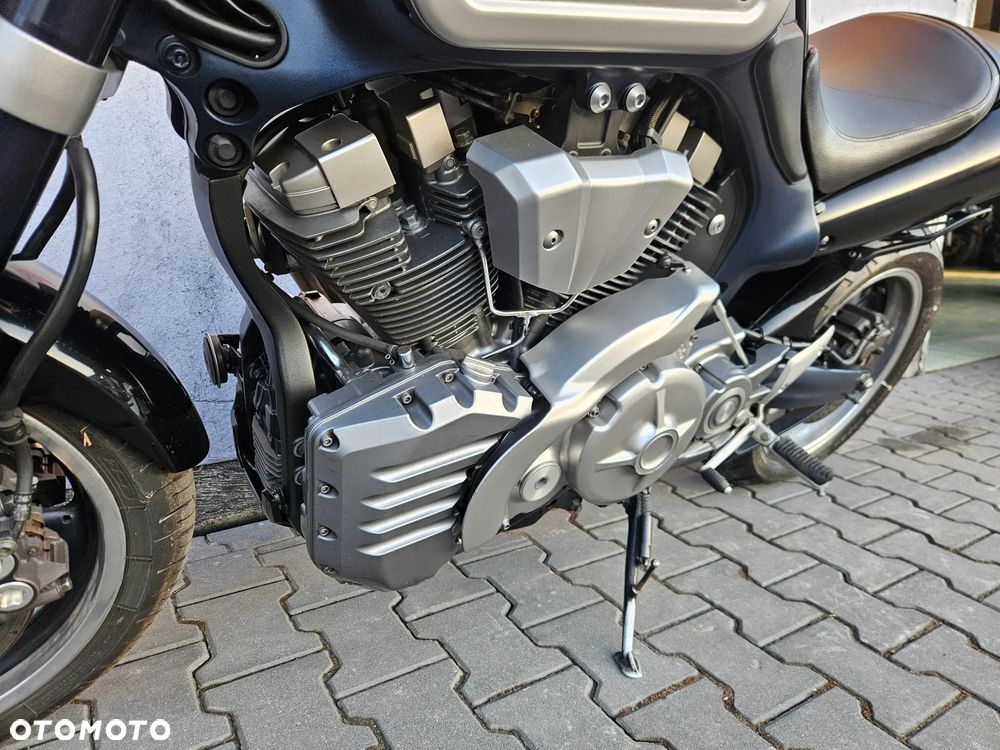 Yamaha MT - 10