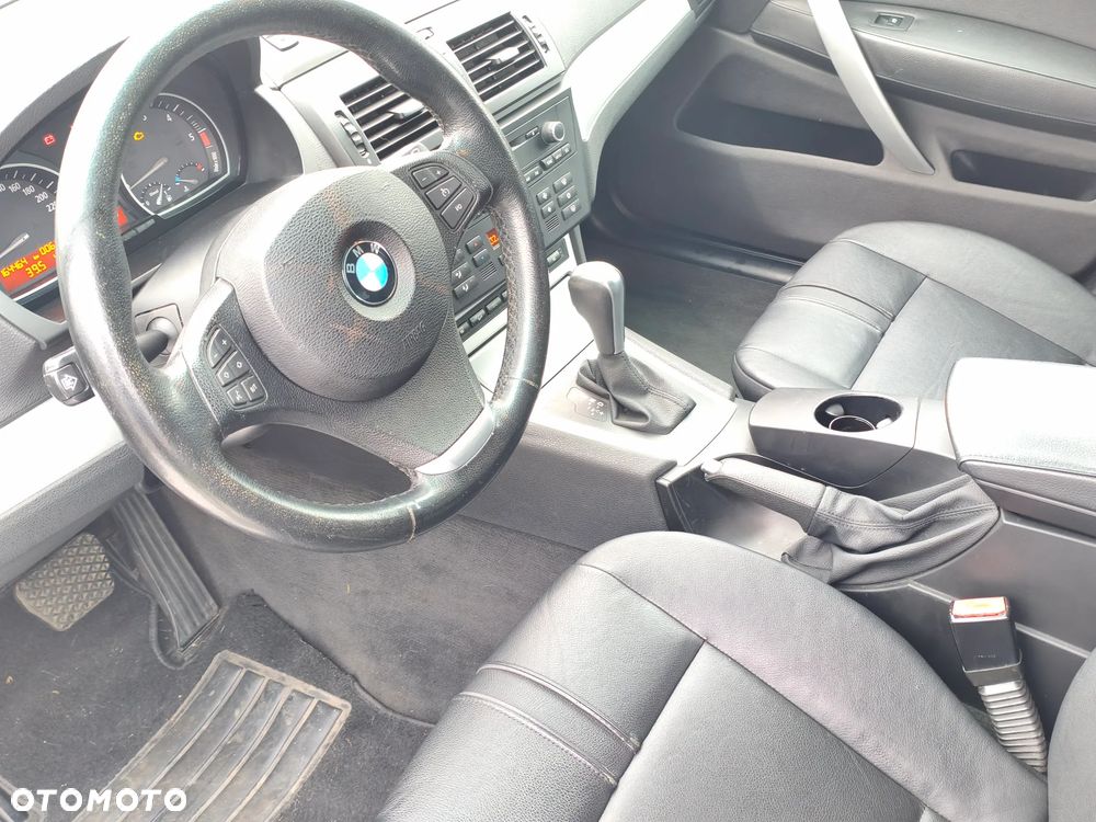 BMW X3 xDrive20d - 16