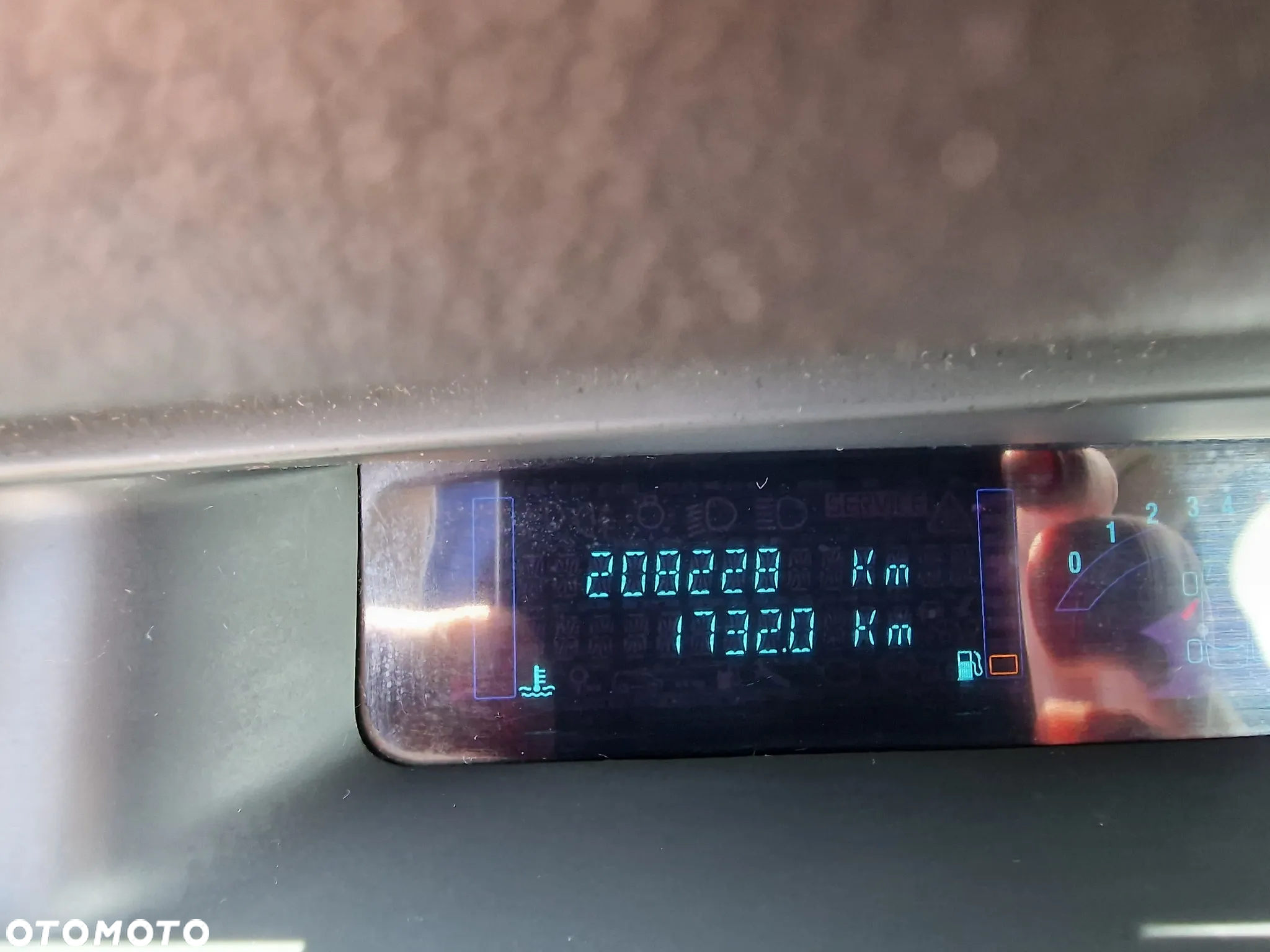 Renault Scenic 1.9 dCi Confort Authentique - 10