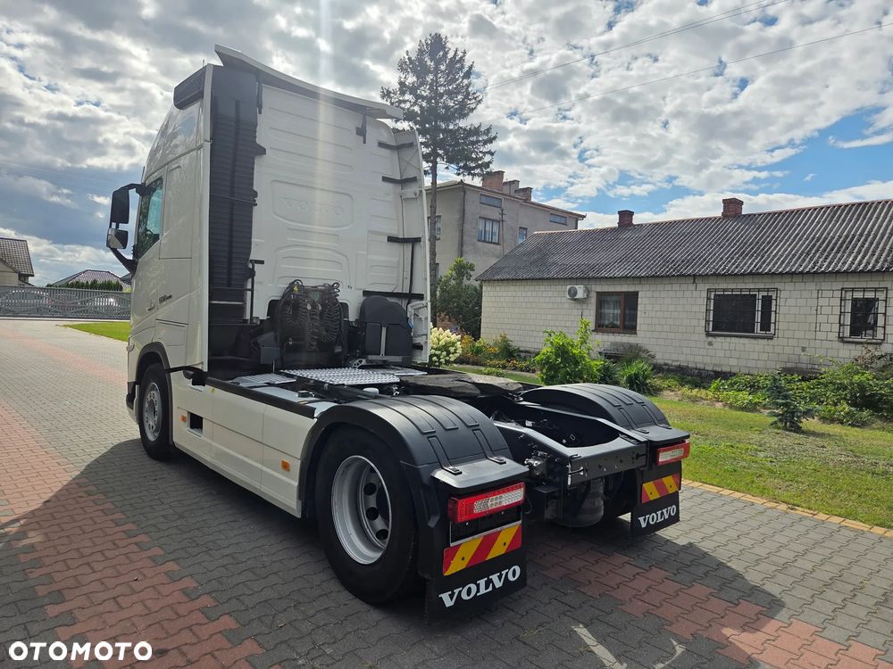 Volvo FH5 - 4