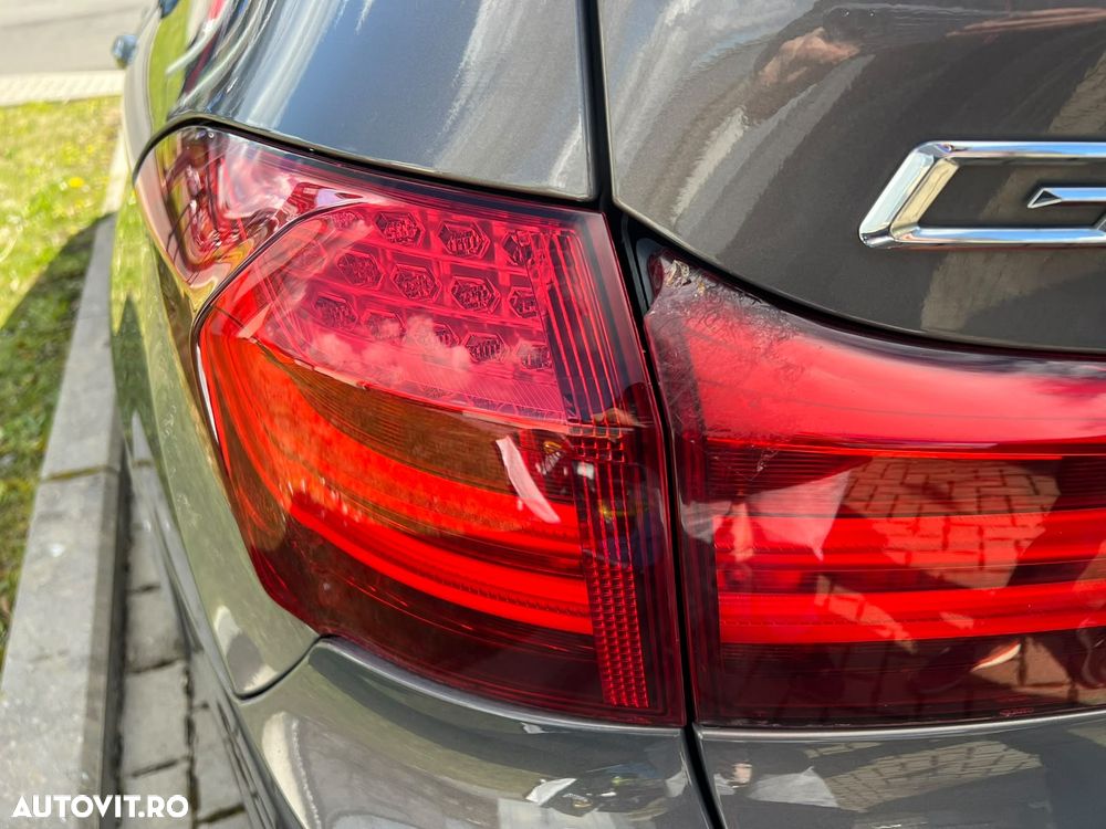 BMW Seria 5 520d - 35