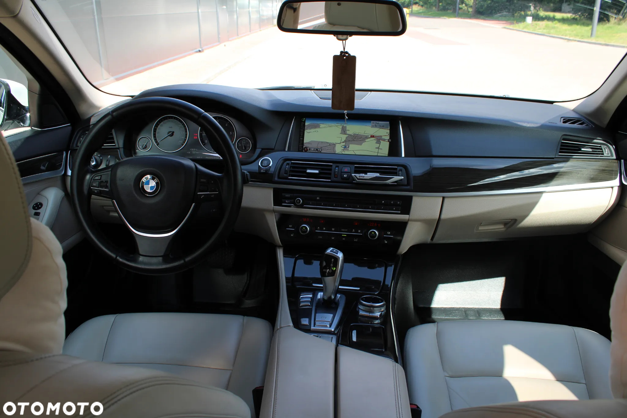 BMW Seria 5 520d Luxury Line - 10