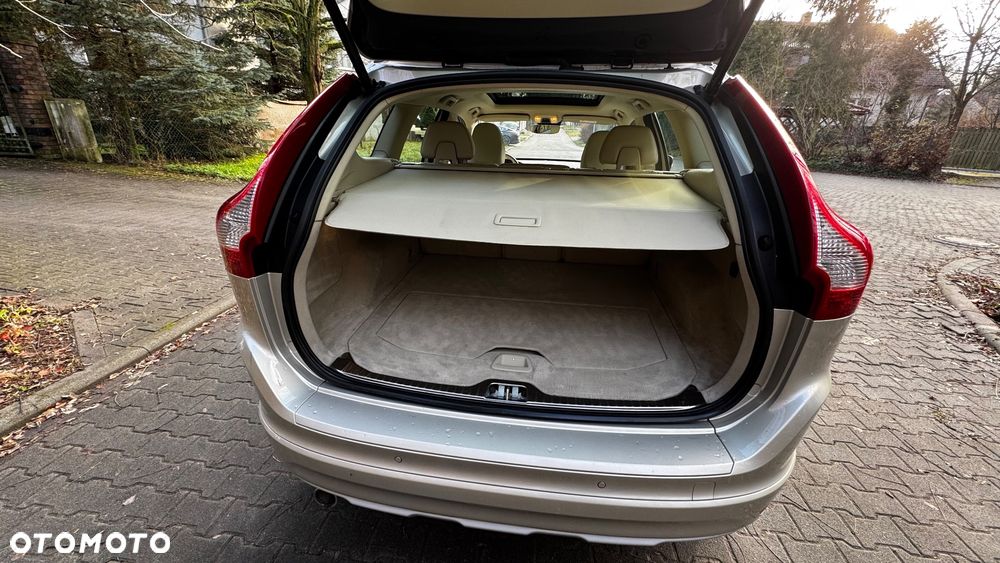 Volvo XC 60 D3 Drive-E Summum - 15