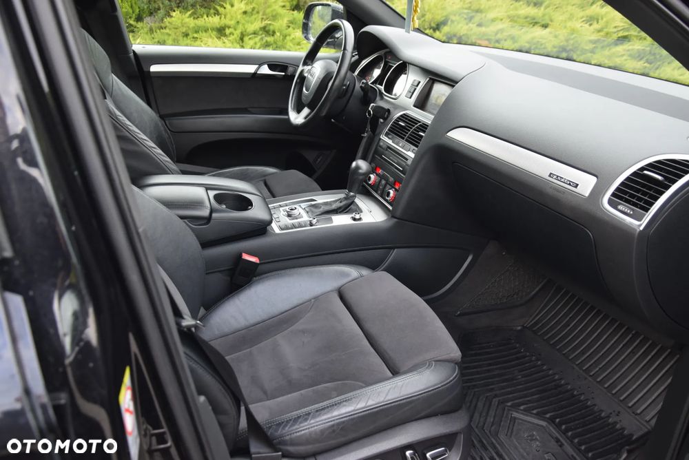 Audi Q7 - 21