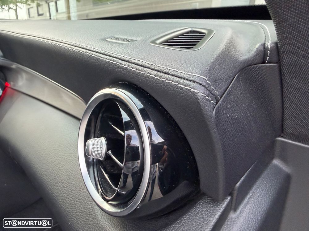 Mercedes-Benz C 300 de AMG Line - 28