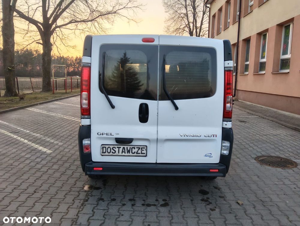 Opel Vivaro - 5