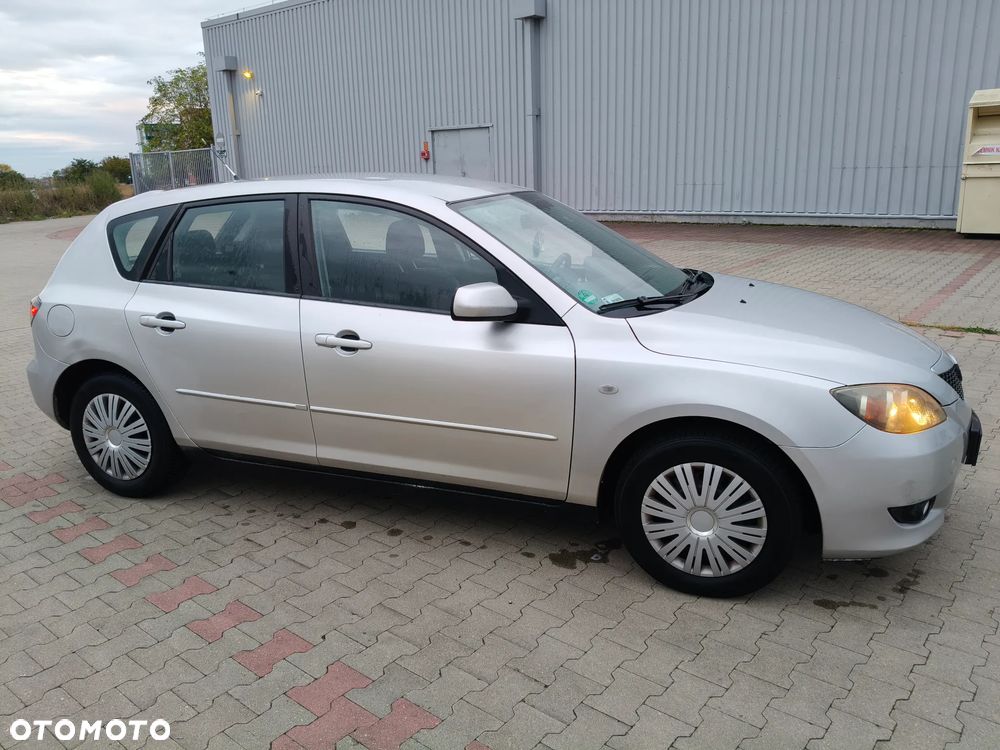 Mazda 3 - 4