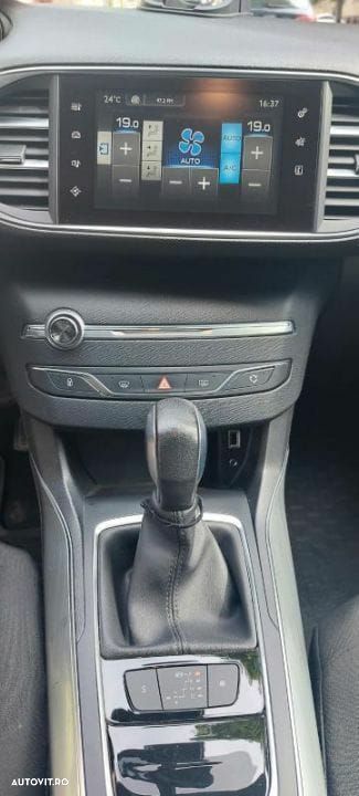 PEUGEOT 308 2017 — imagine 11