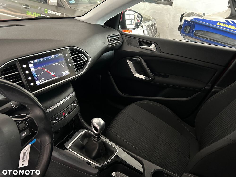 Peugeot 308 1.2 PureTech Active Pack S&S - 13