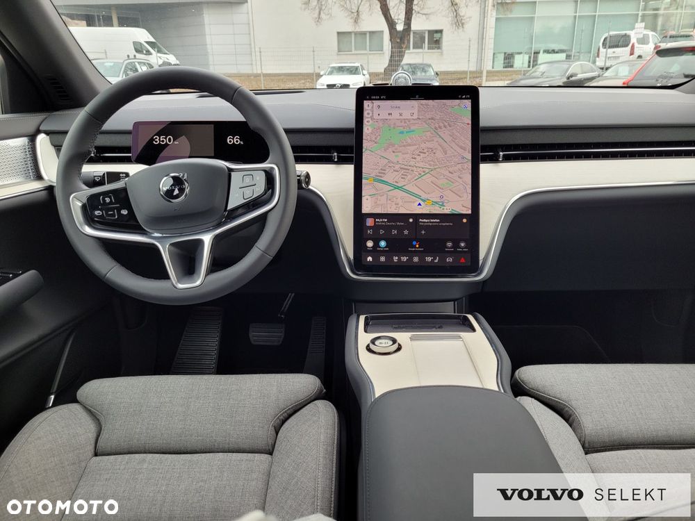 Volvo EX90 - 11