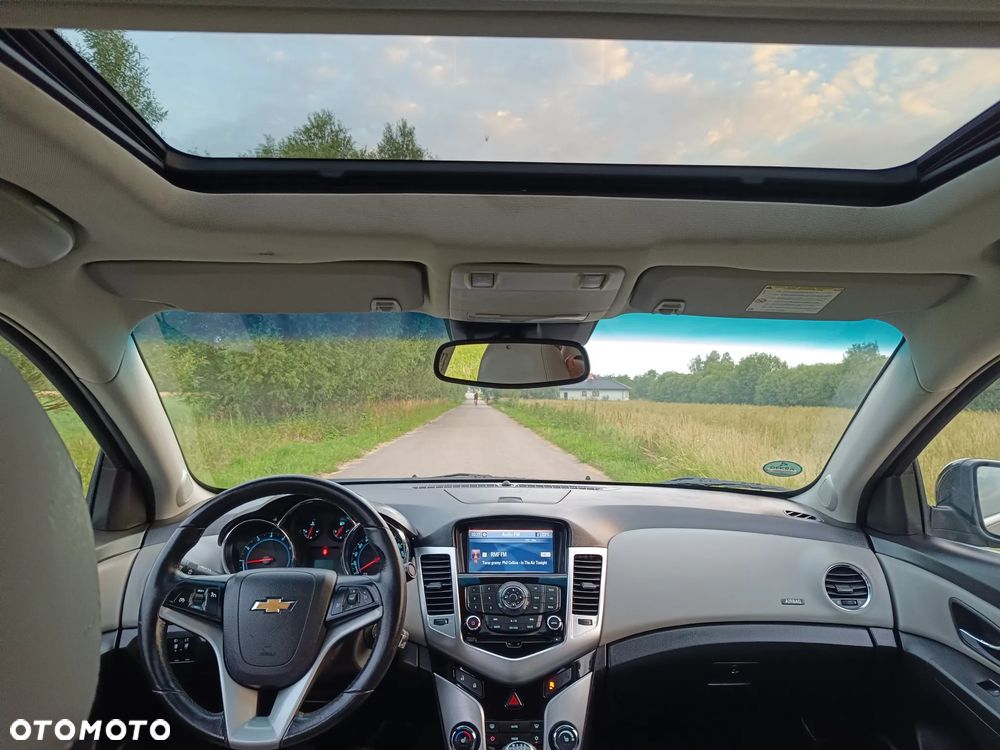 Chevrolet Cruze - 19