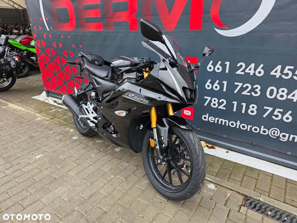 Yamaha YZF - 20
