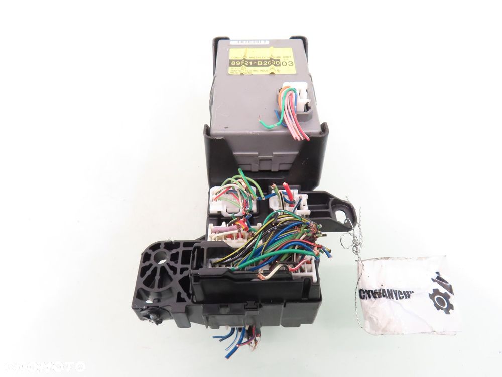 SKRZYNKA BEZPIECZNIKÓW MODUŁ BSI  DAIHATSU CUORE VII 89221B2030 - 5