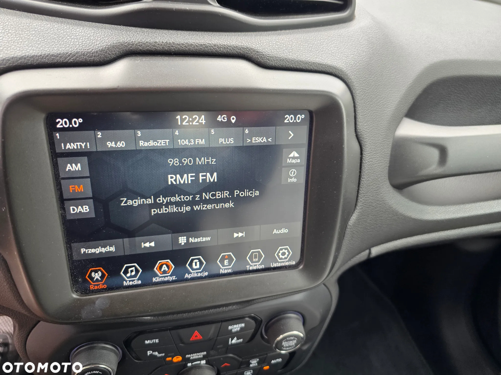 Jeep Renegade - 30