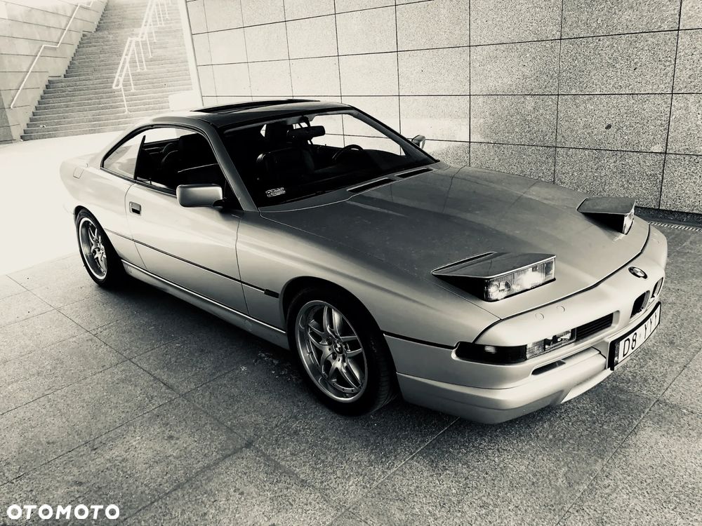 BMW Seria 8 - 16