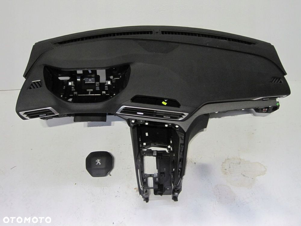 Konsola deska PEUGEOT 3008 II GT USZK - 1